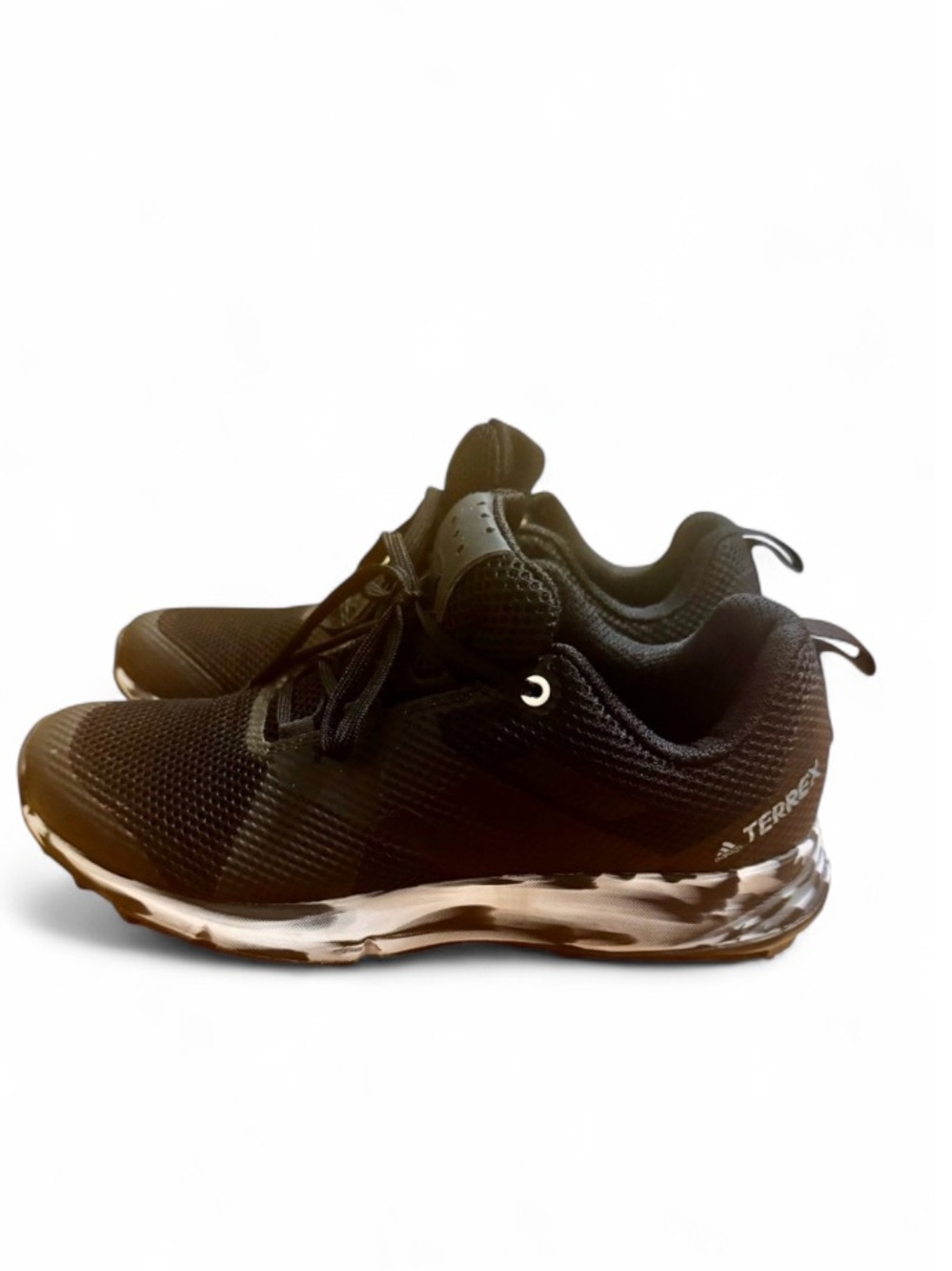 Black Adidas Tennis Shoes
